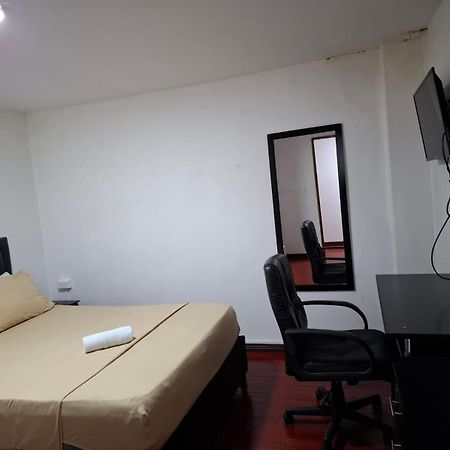 Hospedaje Luna Llena Manizales Exterior foto